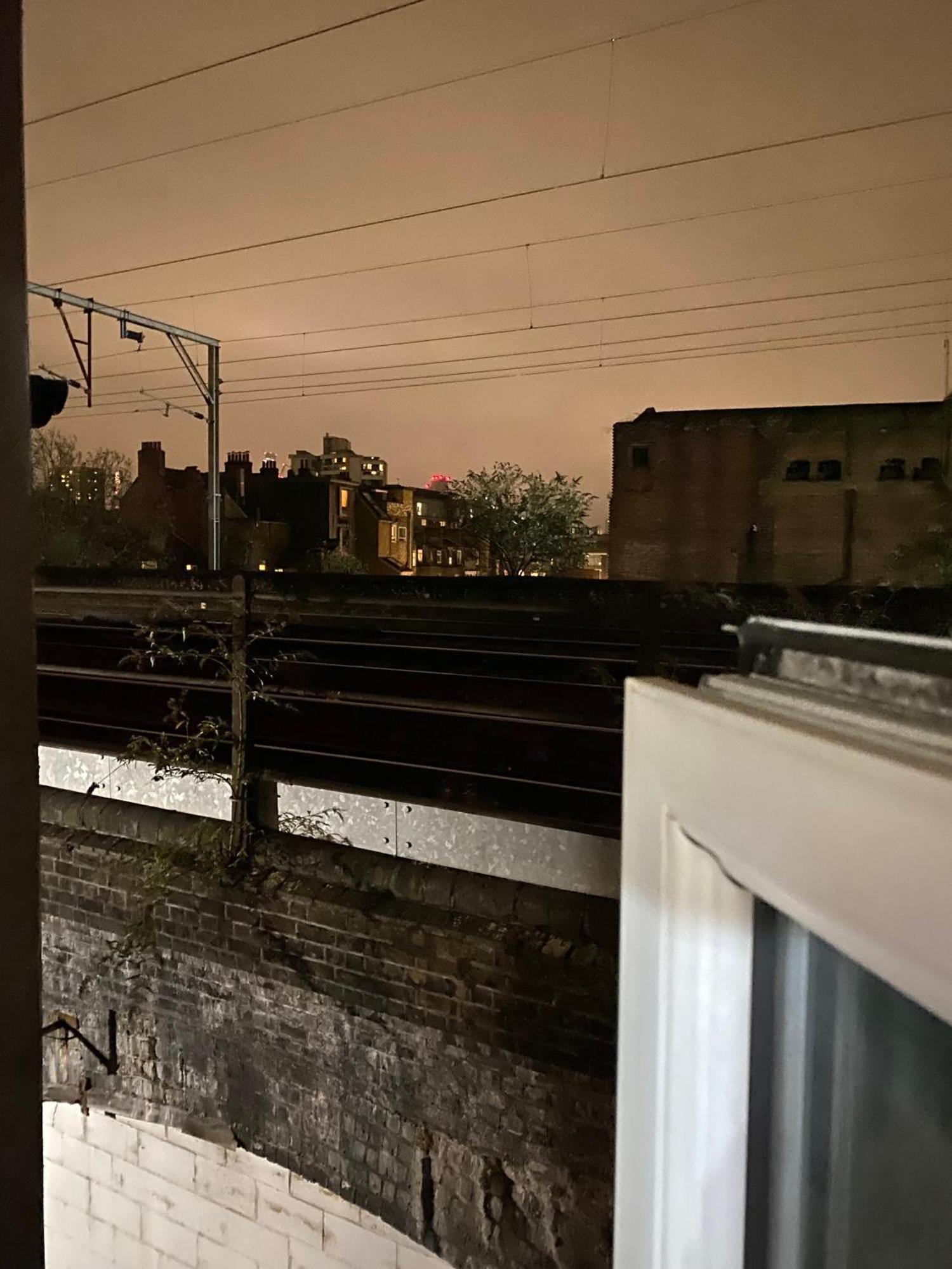 Privet Near Cambridge Heath Station Alloggio in famiglia *